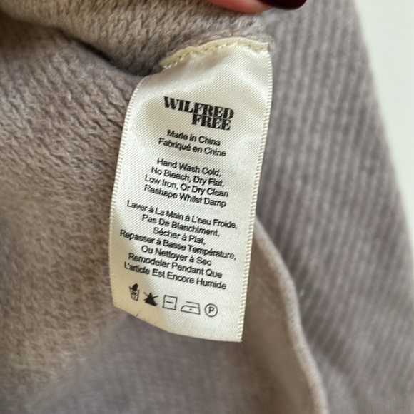 Wilfred Free turtleneck Sweater | Lavender purple - Picture 6 of 8